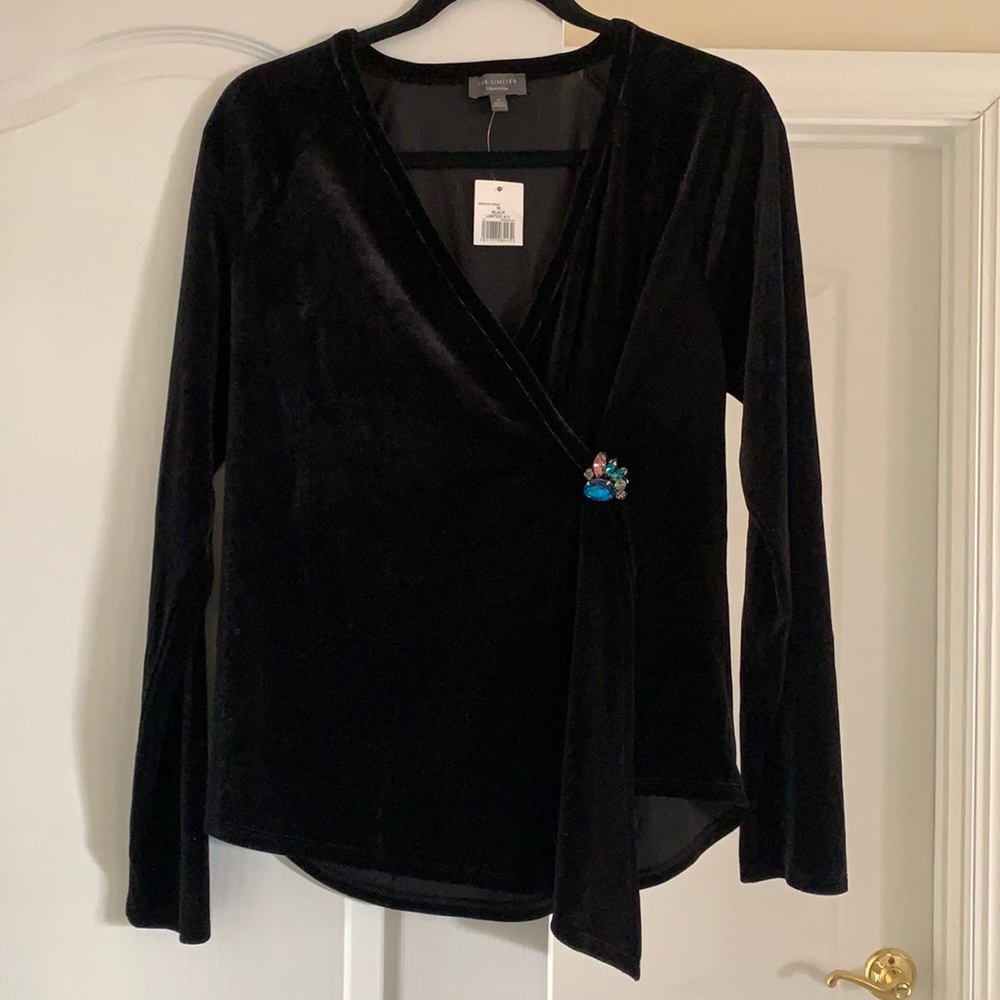 NWT The Limited Velvet Black Top w/Pin Size M